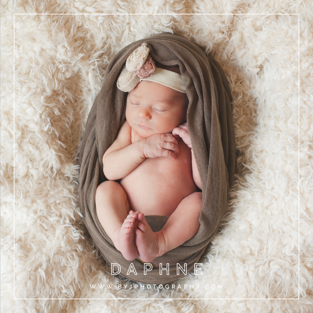 clarksville tn newborn photographer