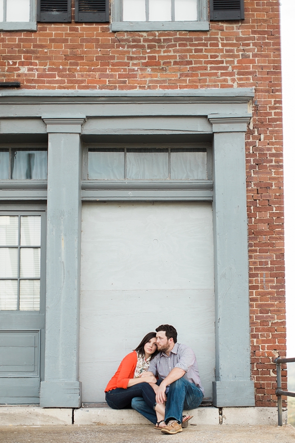www.byjphotography.com downtown clarksville, tn engagement photo session